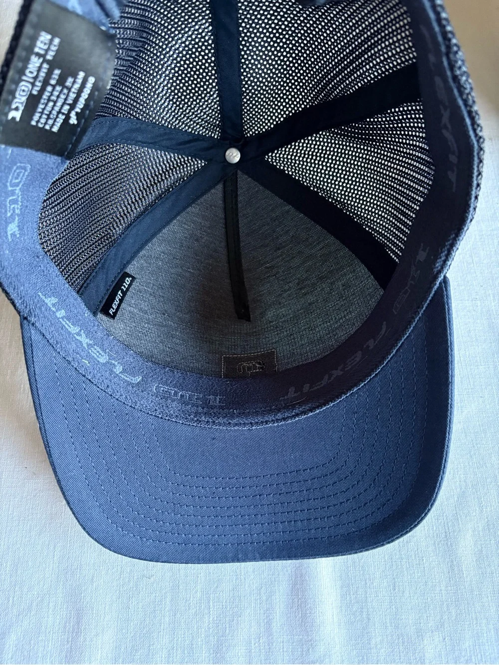 Travis Mathew Blue Lagoon Golf Hat Snapback 110 Flex Fit